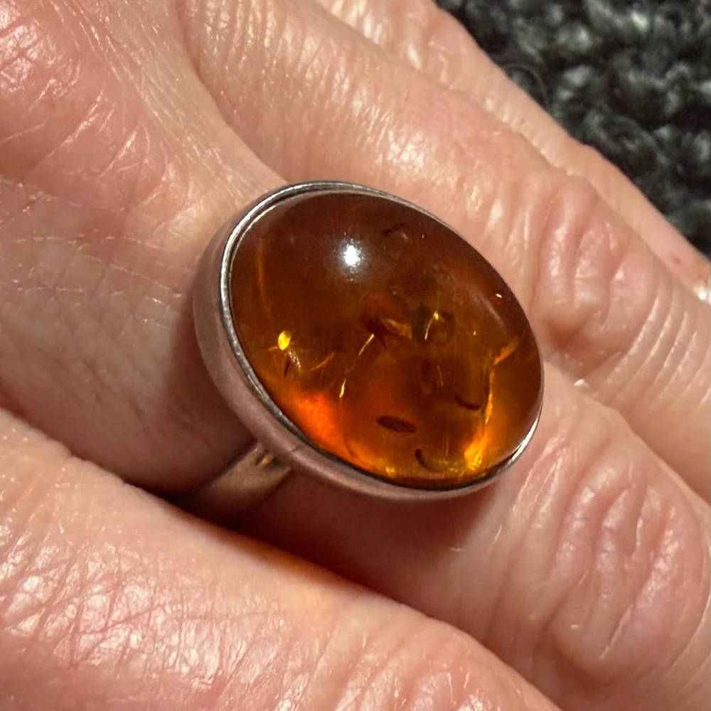 Sterling Silver Amber Ring size 8.5 - Picture 4 of 7